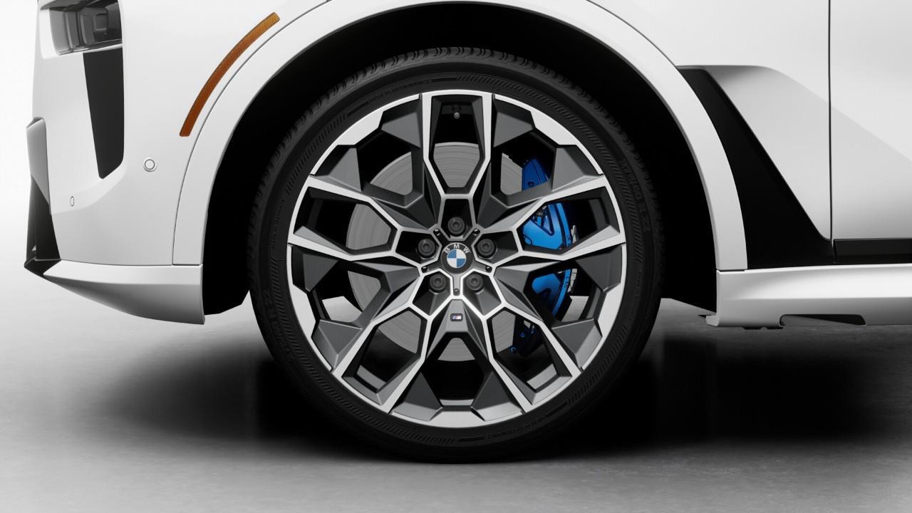 2027 BMW X7 xDrive40i 4dr All-Wheel Drive Sports Activity Vehicle Photo