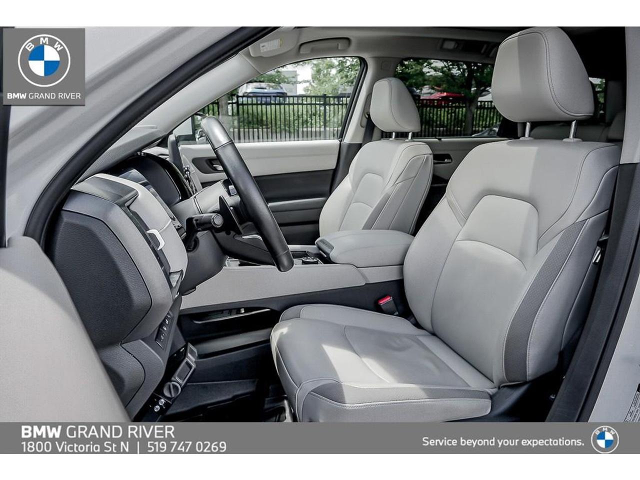 2022 Nissan Pathfinder SL 4dr 4x4 Photo
