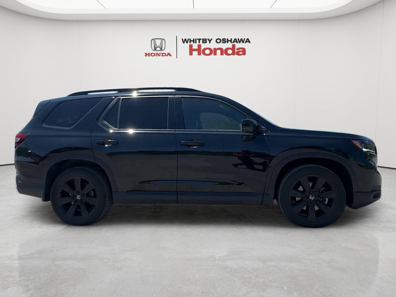 2025 Honda Pilot Black Edition AWD Photo
