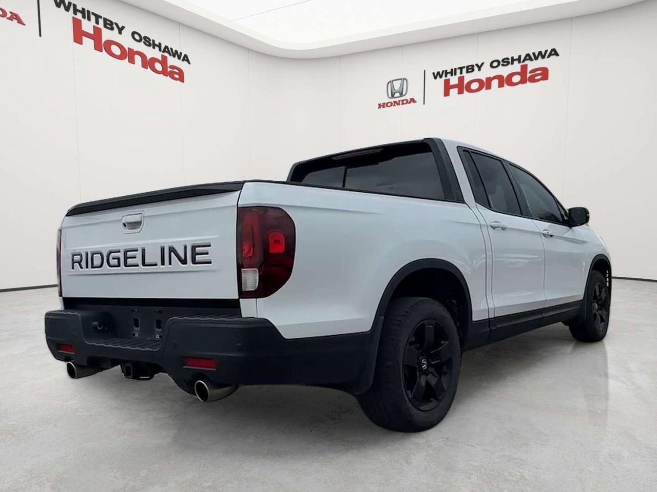 2024 Honda Ridgeline Black Edition Photo