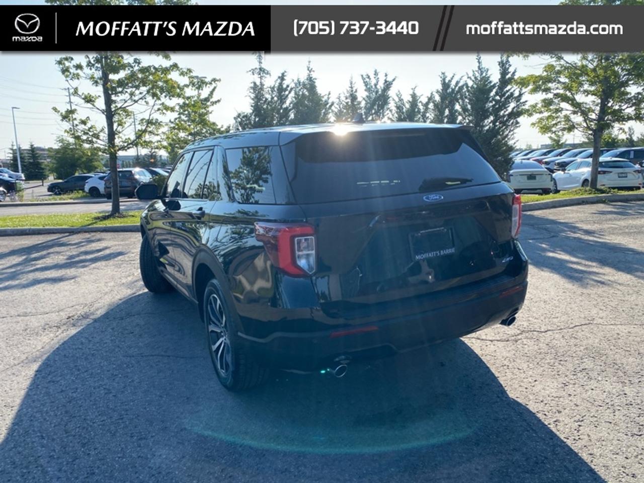 2022 Ford Explorer ST-Line Photo4
