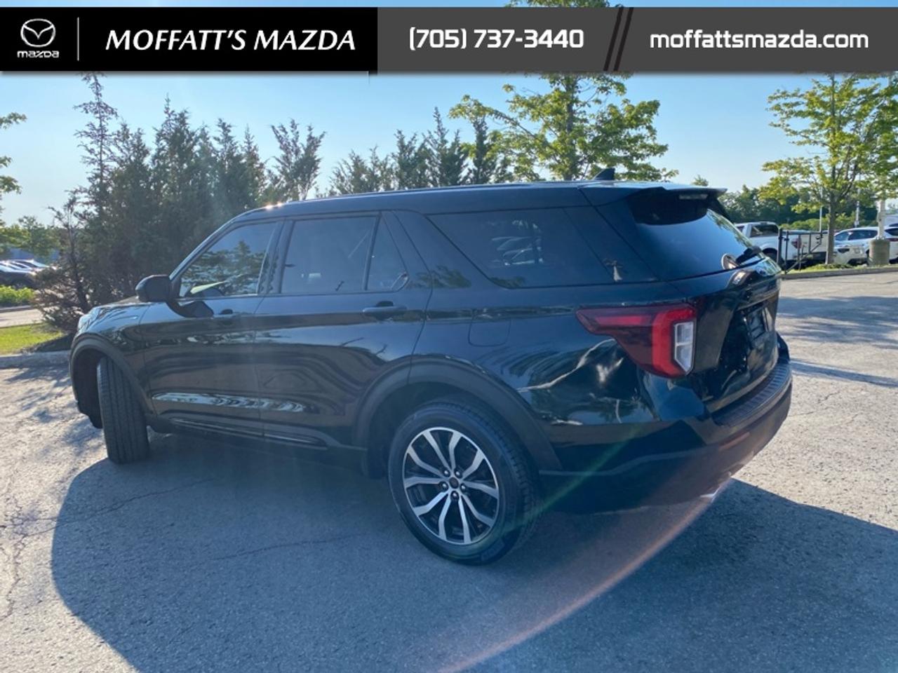 2022 Ford Explorer ST-Line Photo3