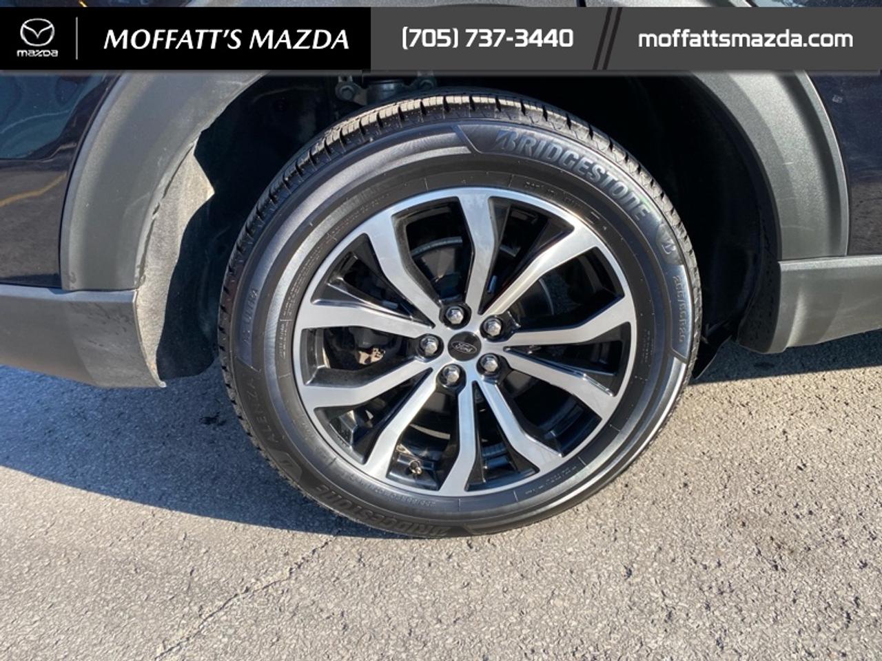 2022 Ford Explorer ST-Line Photo