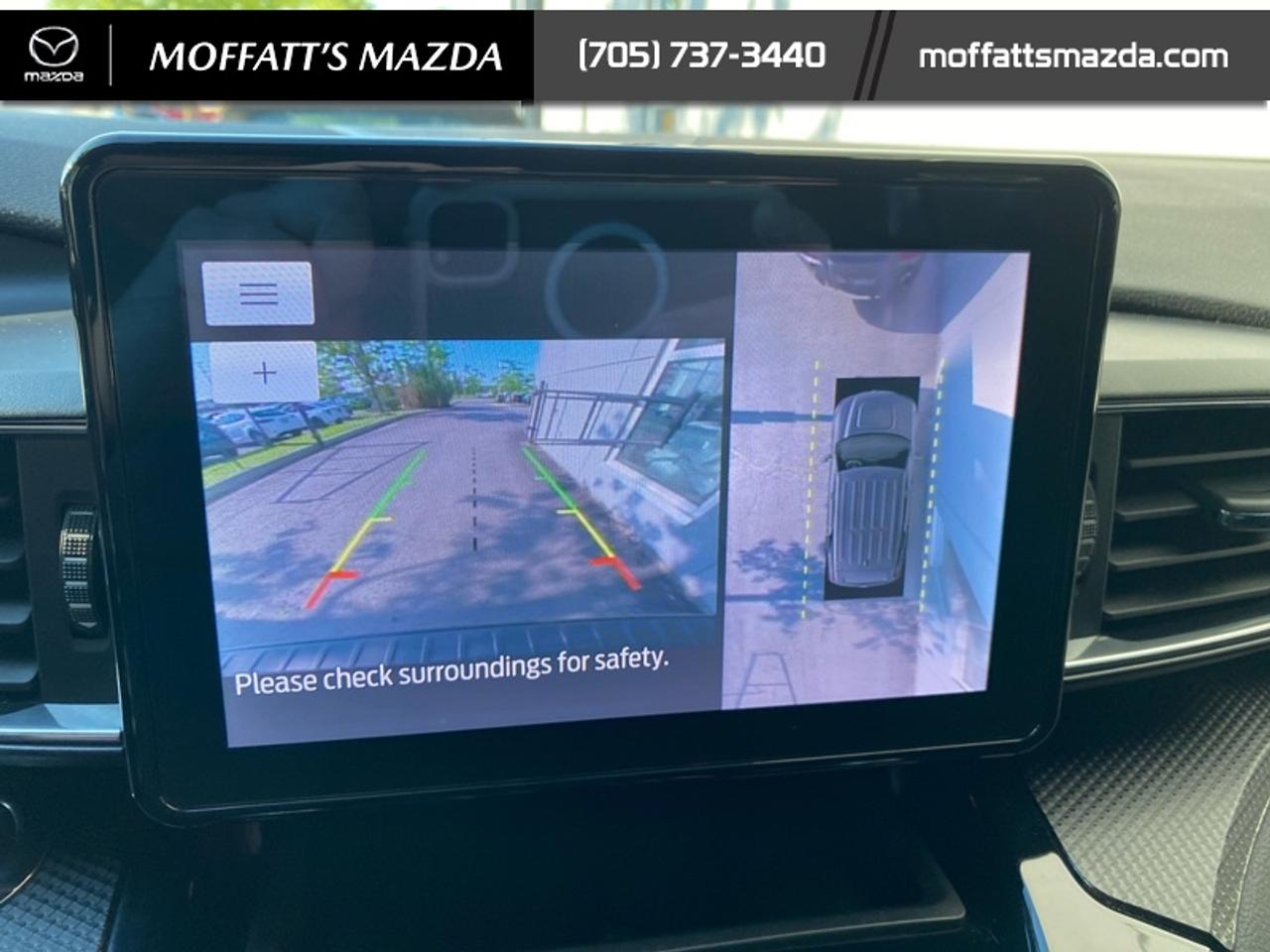 2022 Ford Explorer ST-Line Photo