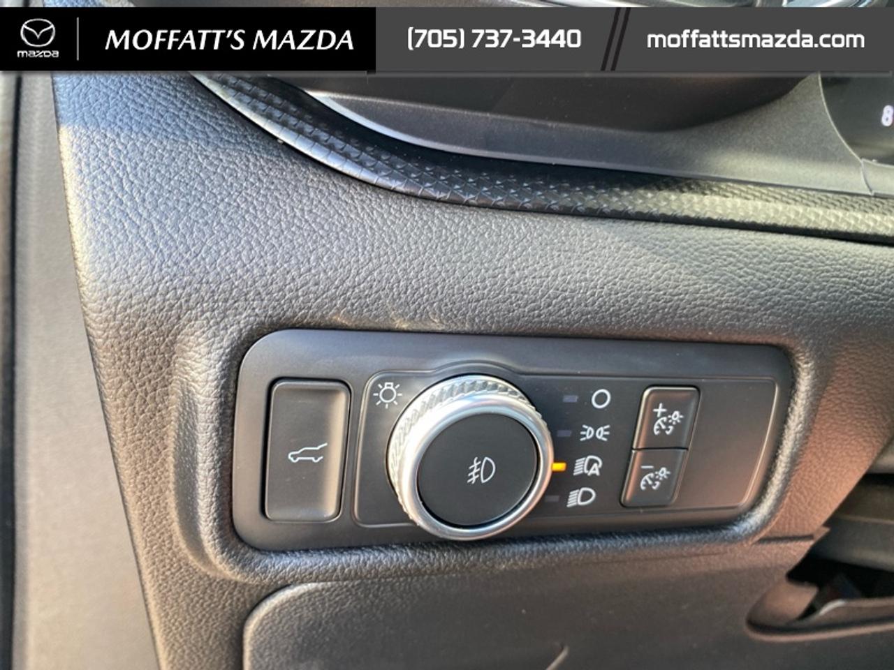 2022 Ford Explorer ST-Line Photo