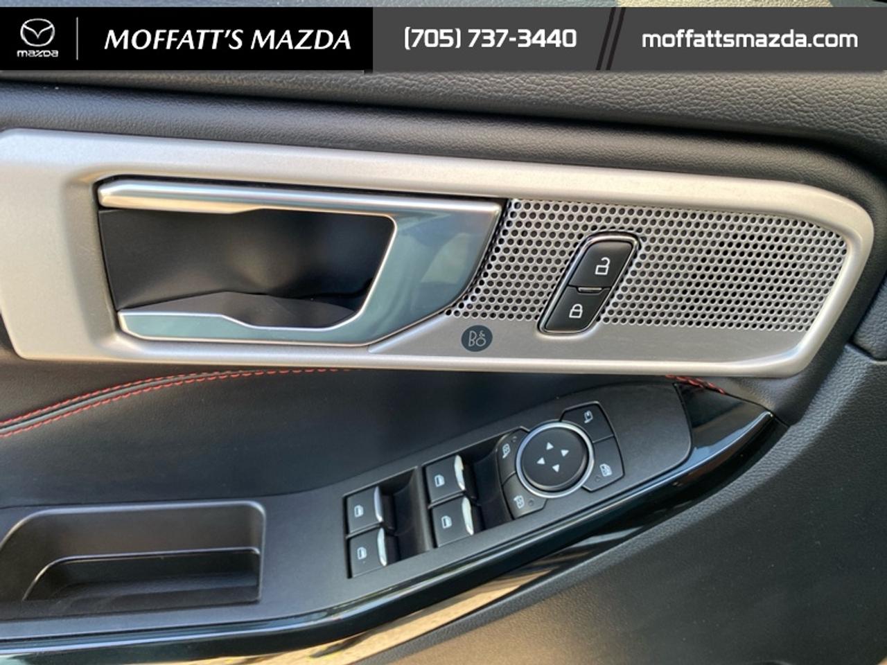 2022 Ford Explorer ST-Line Photo