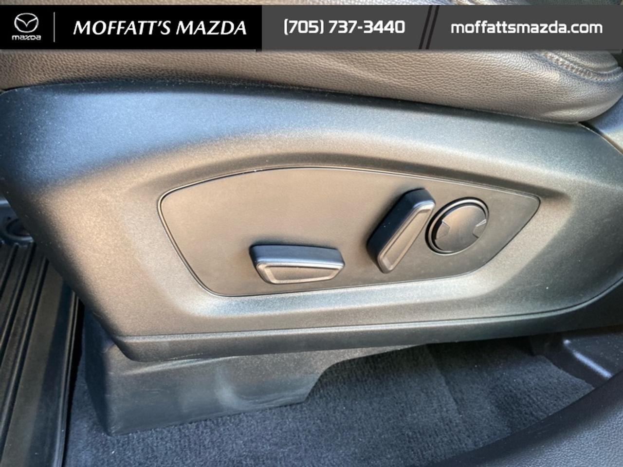 2022 Ford Explorer ST-Line Photo