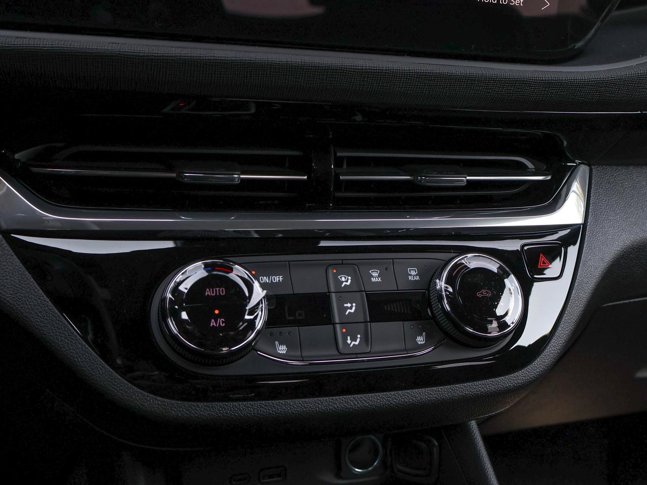 2026 Buick Envista Sport Touring Photo