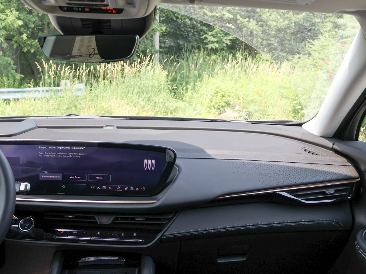 2026 Buick Envision Avenir Photo