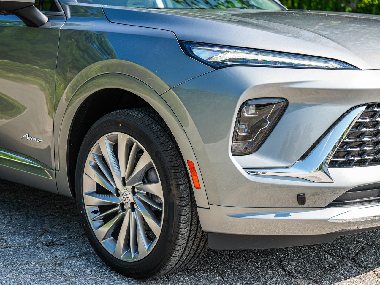 2026 Buick Envision Avenir Photo3