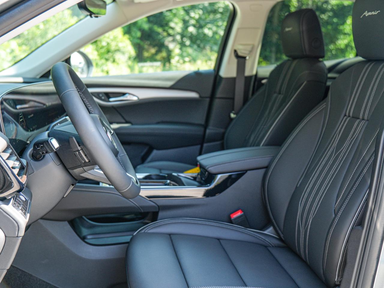 2026 Buick Envision Avenir Photo