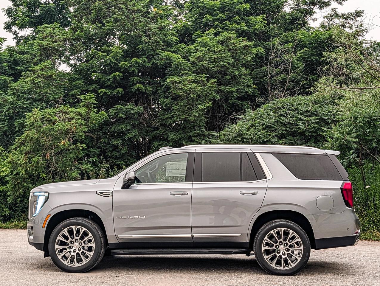 2026 GMC Yukon Denali Photo
