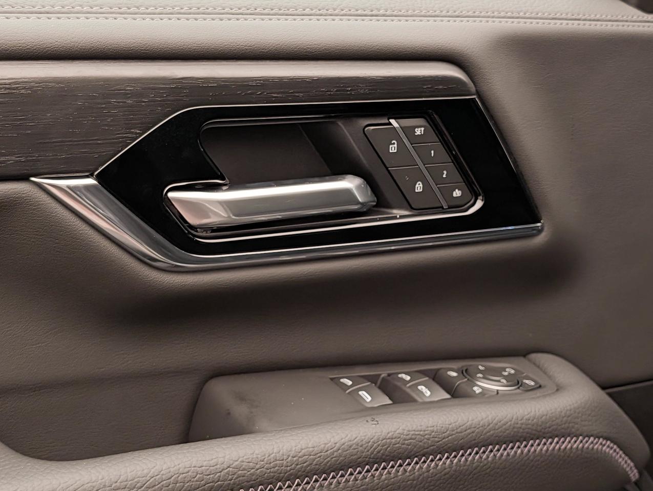 2026 GMC Yukon Denali Photo