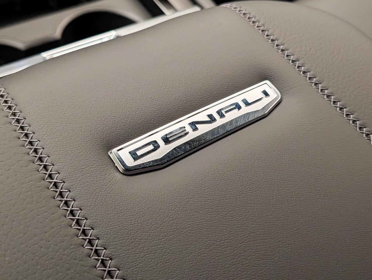 2026 GMC Yukon Denali Photo