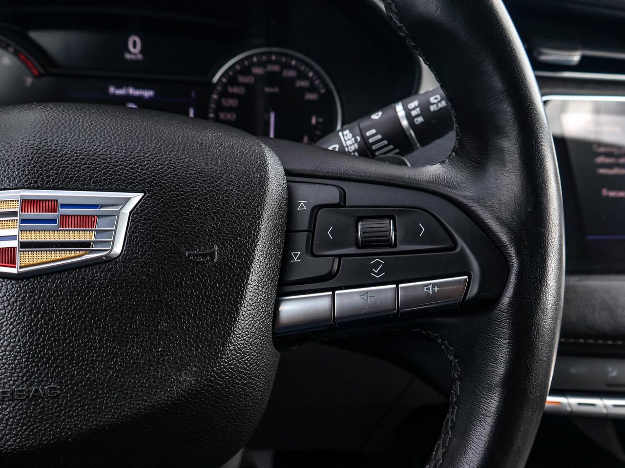 2020 Cadillac XT4 AWD Luxury Photo