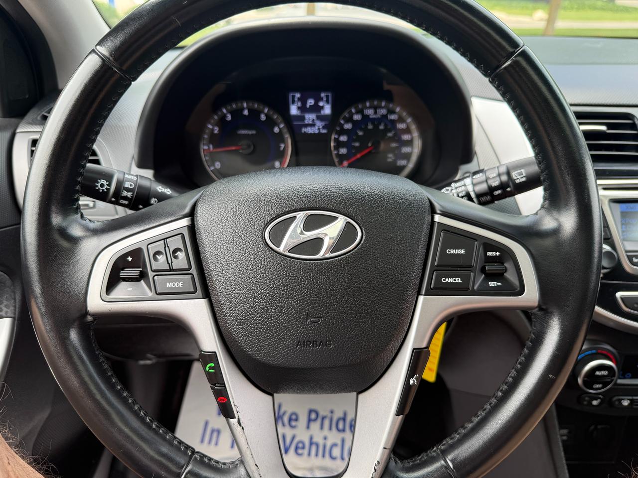 2015 Hyundai Accent 5dr HB Auto GLS,SUNROOF,BLUETOOTH,CERTIFIED! Photo