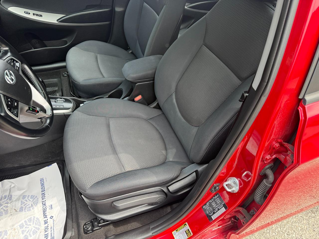 2015 Hyundai Accent 5dr HB Auto GLS,SUNROOF,BLUETOOTH,CERTIFIED! Photo