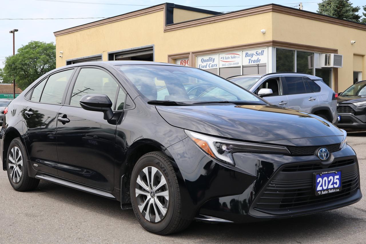 Used 2025 Toyota Corolla Hybrid LE for sale in Brampton, ON