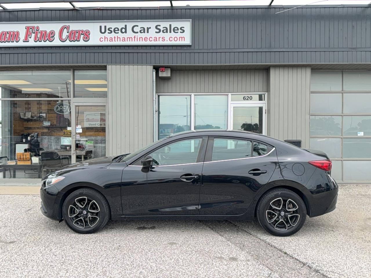2016 Mazda MAZDA3 GS - Photo #2