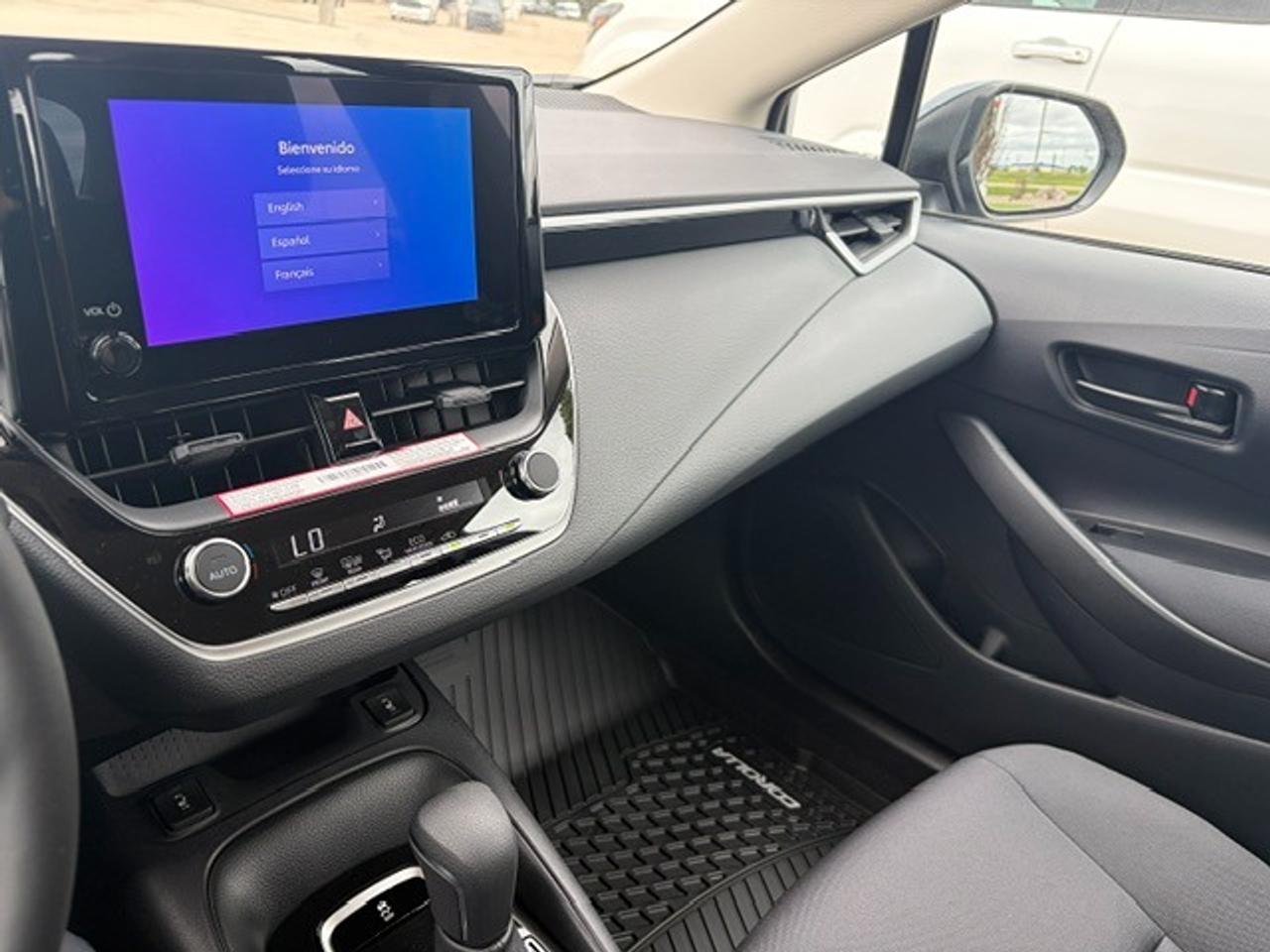 2026 Toyota Corolla LE Photo