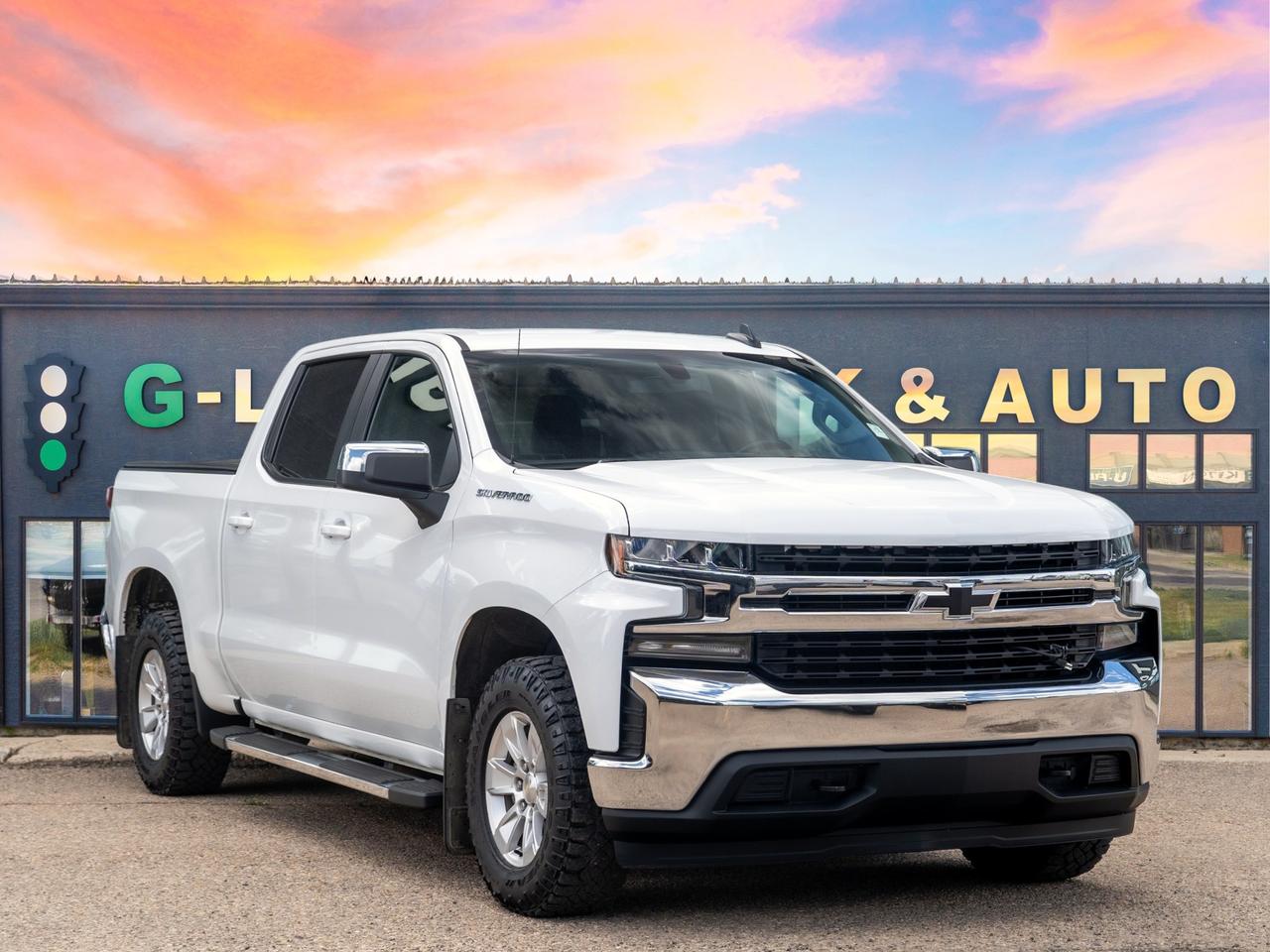 Used 2020 Chevrolet Silverado 1500 LT for sale in Saskatoon, SK