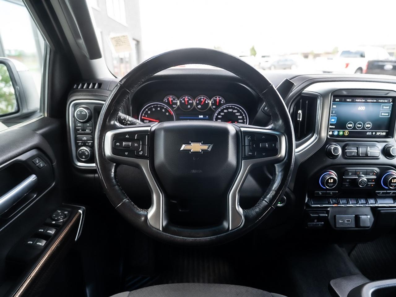 2020 Chevrolet Silverado 1500 LT Photo10