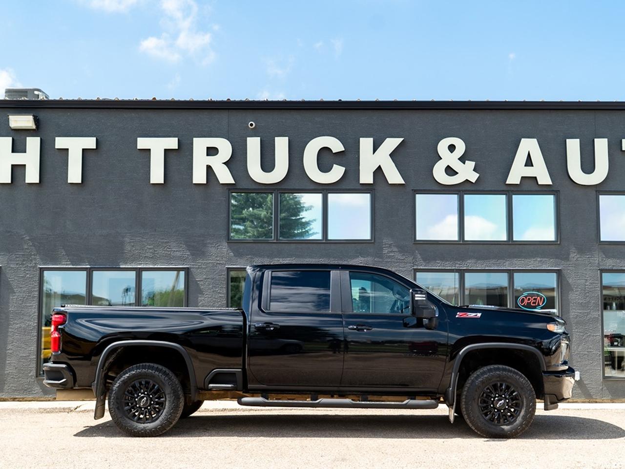 2021 Chevrolet Silverado 2500 LT Photo4