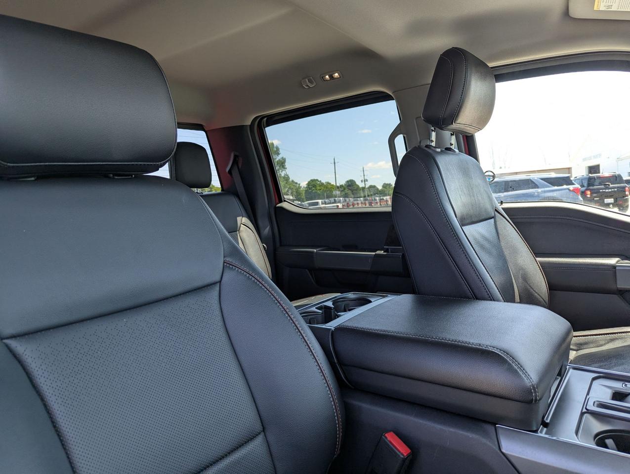 2021 Ford F-150 Lariat 4WD SuperCrew 5.5' Box Photo