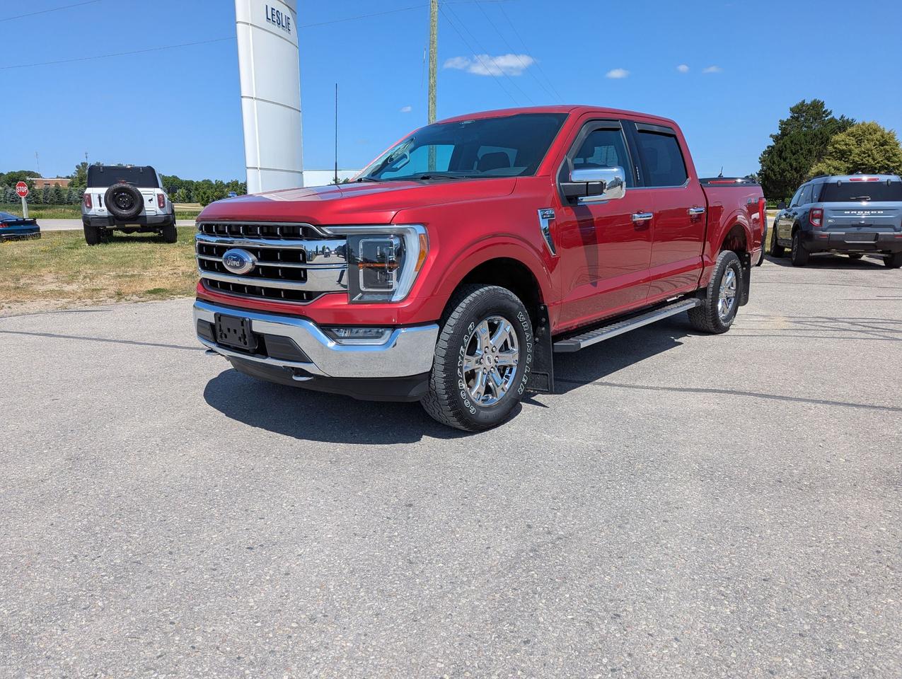 2021 Ford F-150 Lariat 4WD SuperCrew 5.5' Box Photo0