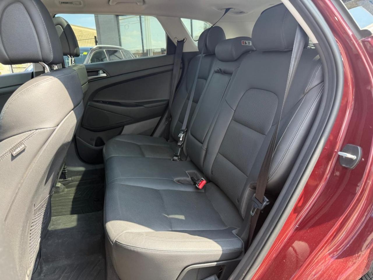 2017 Hyundai Tucson SE AWD /LEATHER /PANO SUNROOF /CLEAN CARFAX - Photo #19