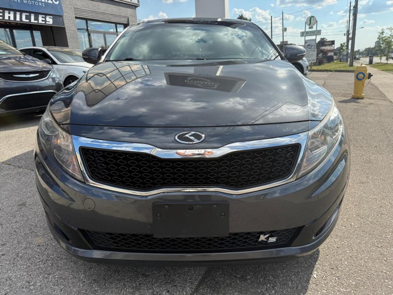 2012 Kia Optima EX /LEATHER /LOW MILEAGE /SUNROOF /REAR CAM - Photo #2