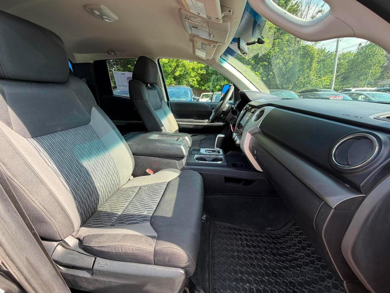 2016 Toyota Tundra 4WD Double Cab 146" 4.6L SR - Photo #10