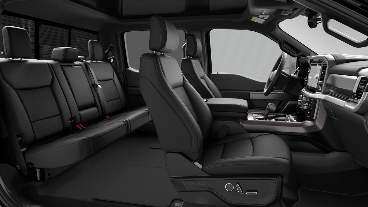 2026 Ford F-150 Lariat Photo5