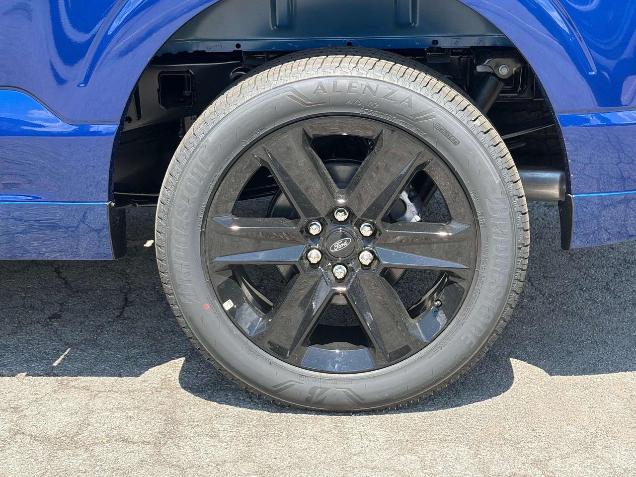 2026 Ford F-150 STX 4WD SuperCrew 5.5' Box 200A Photo2