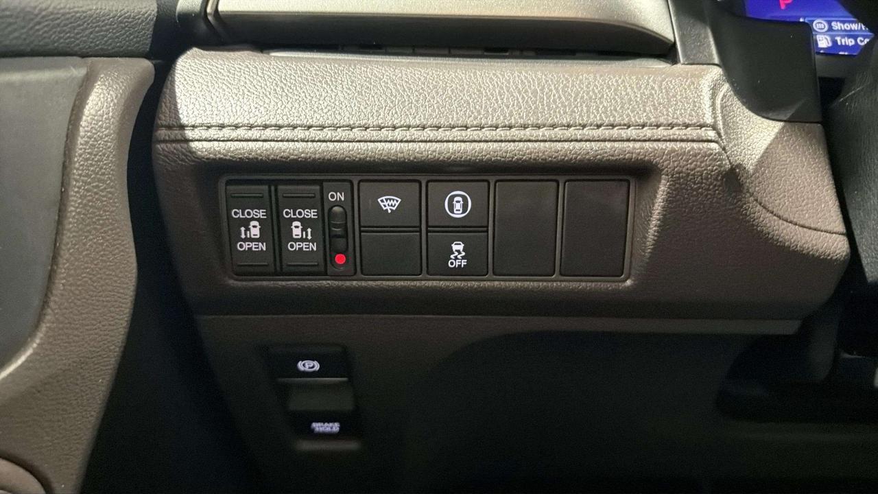 2023 Honda Odyssey EX | CLEAN CARFAX | 1 OWNER | PWR DOOR | CARPLAY Photo