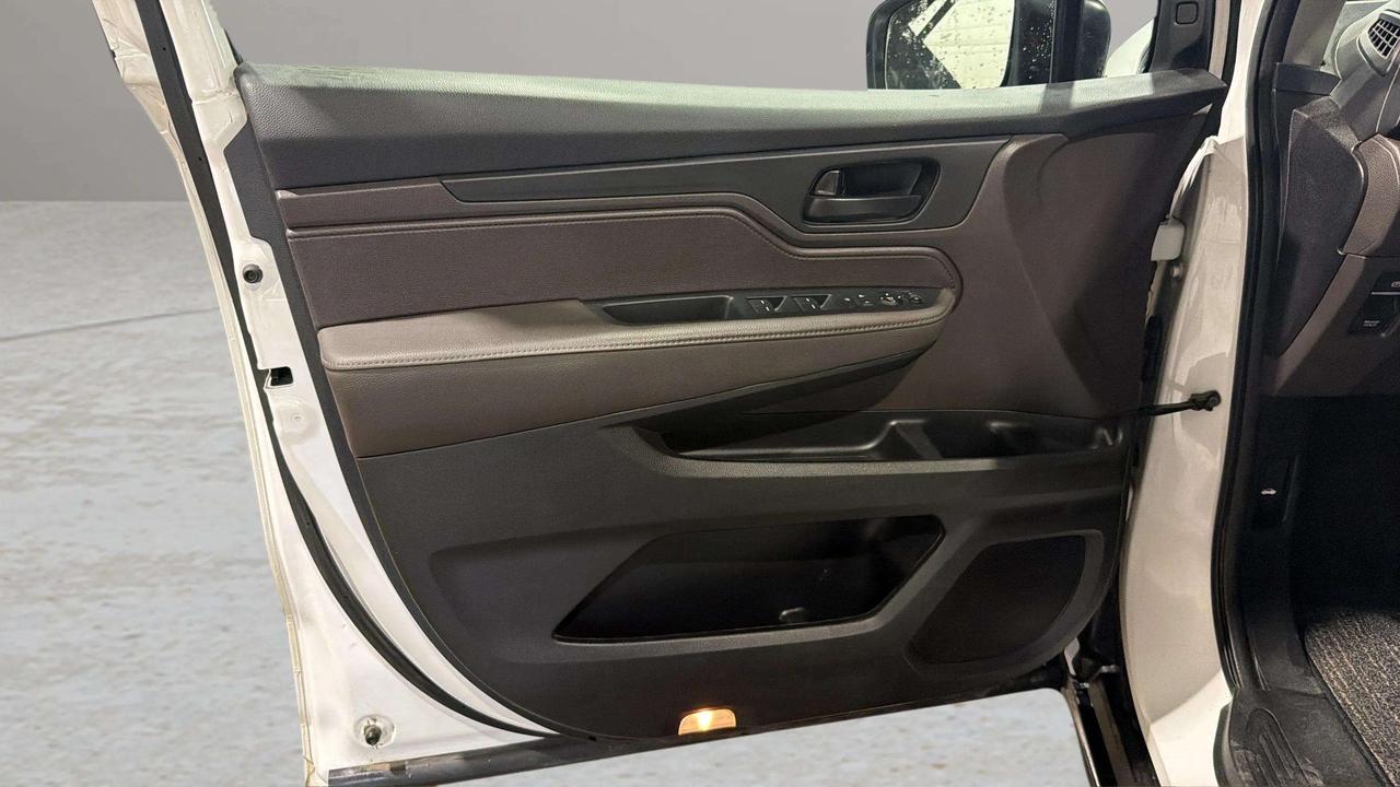 2023 Honda Odyssey EX | CLEAN CARFAX | 1 OWNER | PWR DOOR | CARPLAY Photo