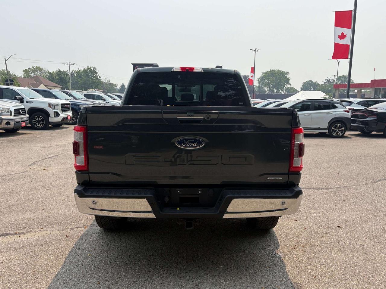 2021 Ford F-150 LARIAT FX4, CLEAN CARFAX, SUNROOF, AUTO START! - Photo #7