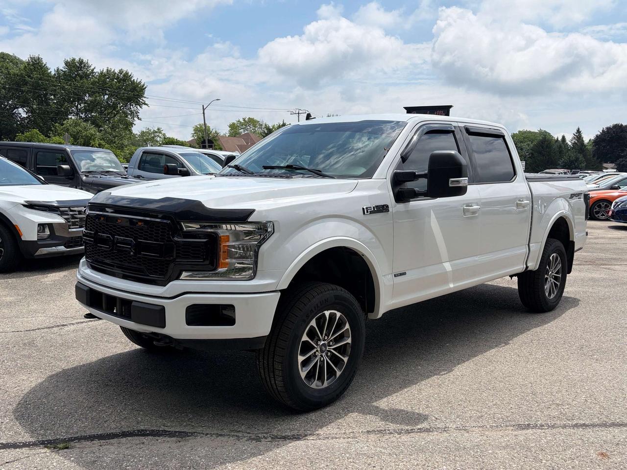 2019 Ford F-150 XLT SPORT, CLEAN CARFAX, REMOTE START, BACK UP CAM - Photo #4