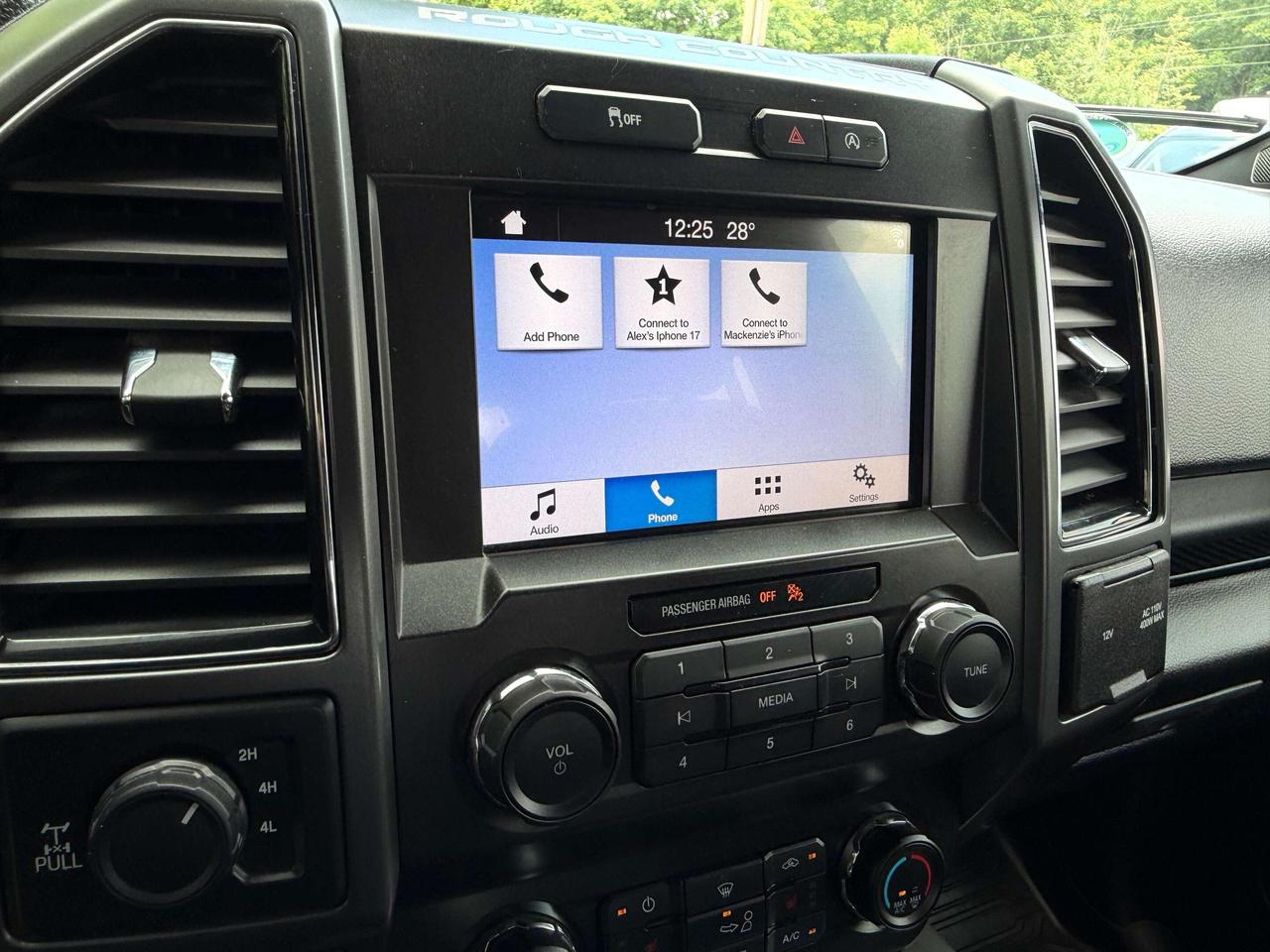 2019 Ford F-150 XLT SPORT, CLEAN CARFAX, REMOTE START, BACK UP CAM - Photo #19