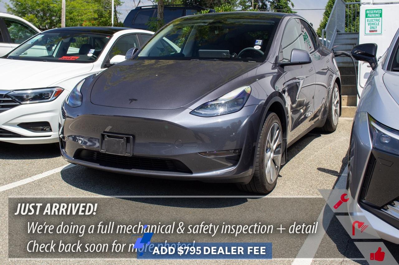 Used 2023 Tesla Model Y Sr for sale in Port Moody, BC