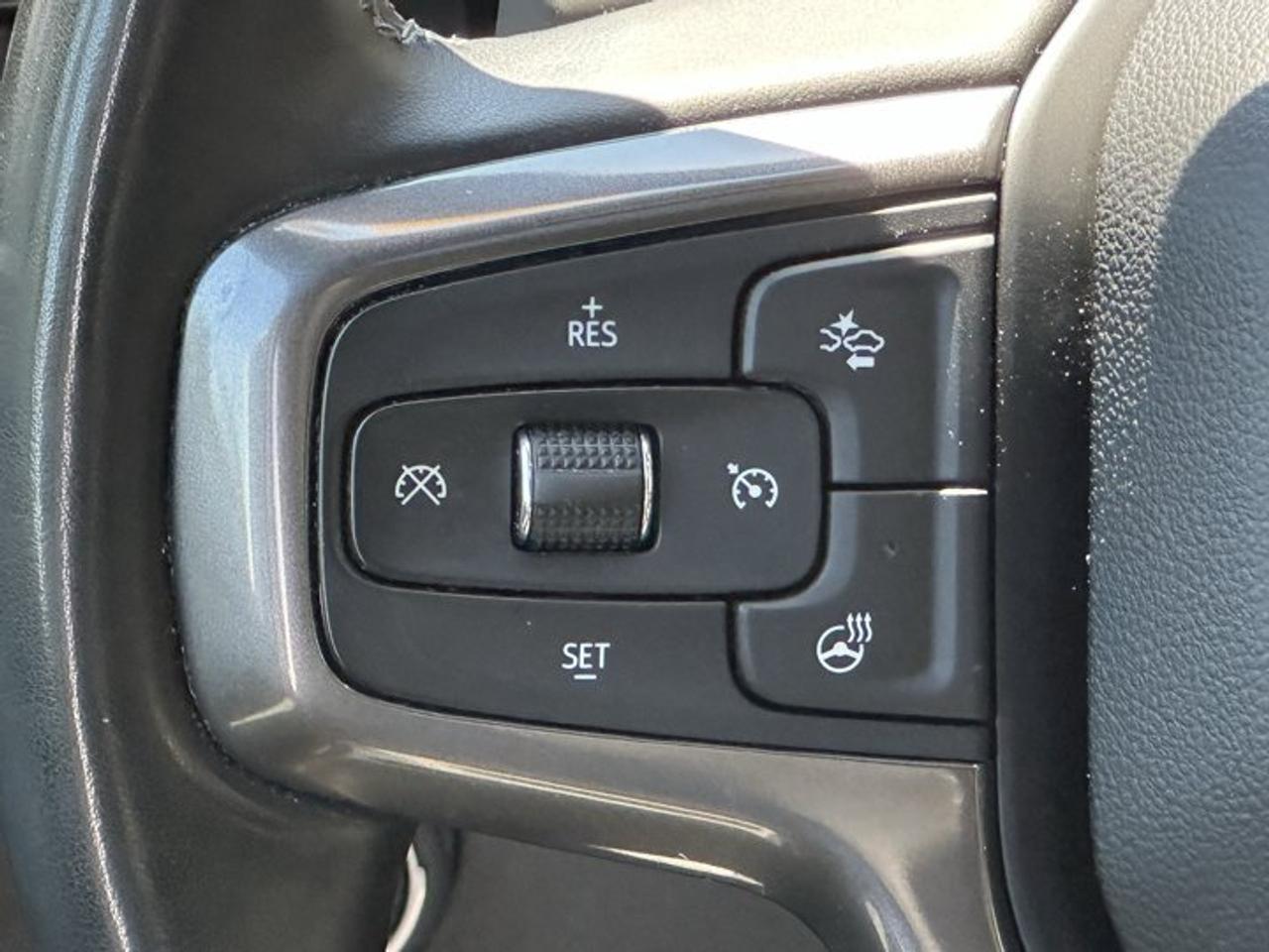 14398895.822996565