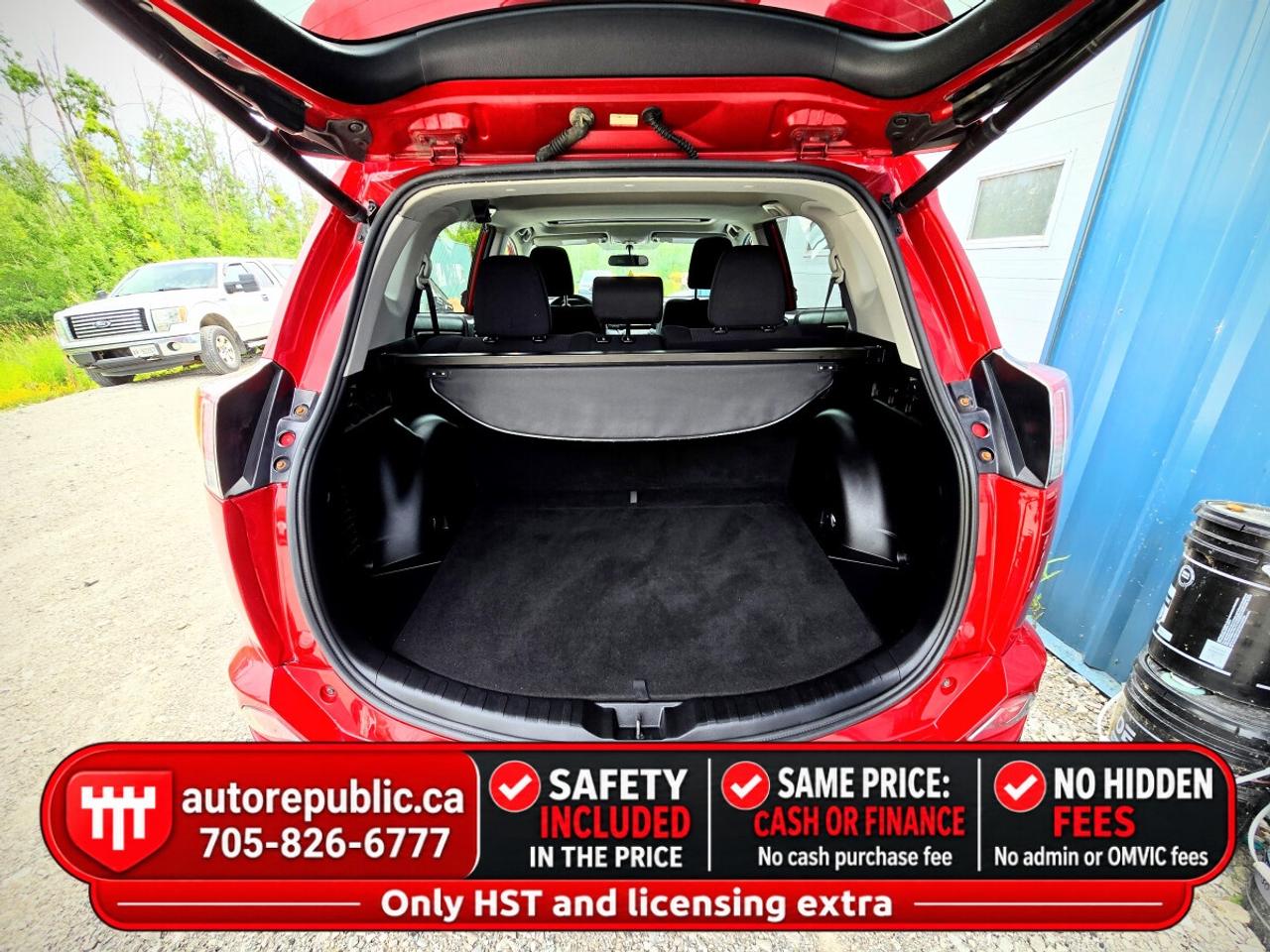 2016 Toyota RAV4 XLE Certified Sunroof Htd Seats Backup Cam Photo