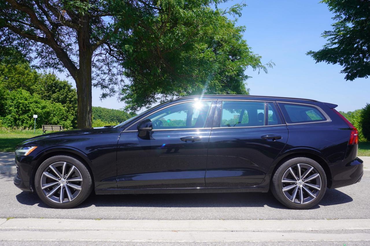 2021 Volvo V60 T6 AWD / 1 OWNER / NO ACCIDENTS / DEALER SERVICED Photo