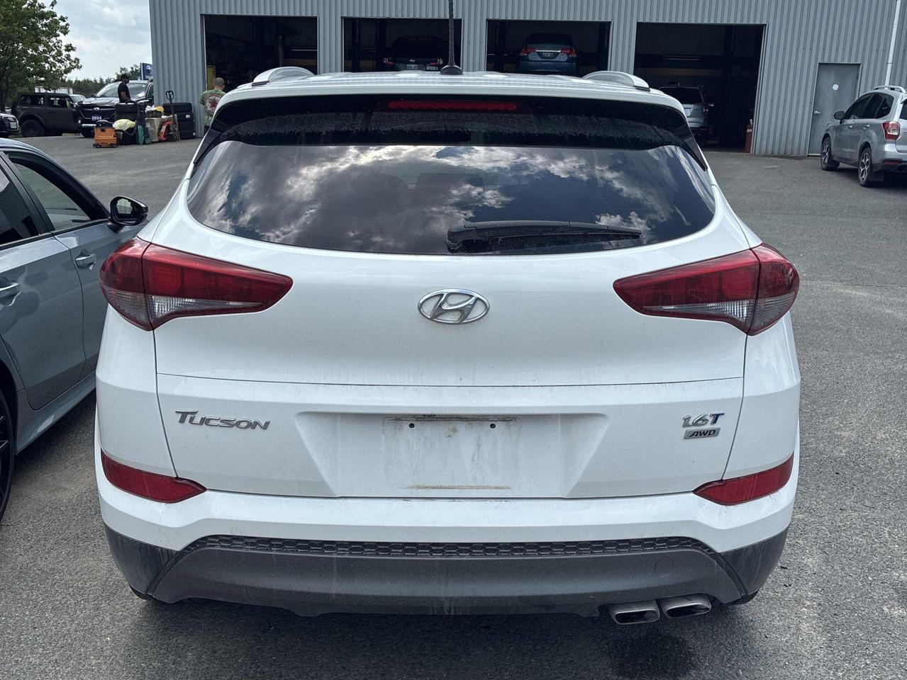 2016 Hyundai Tucson Premium | AWD | BSM | Cam | Tinted | 1 Owner Photo19