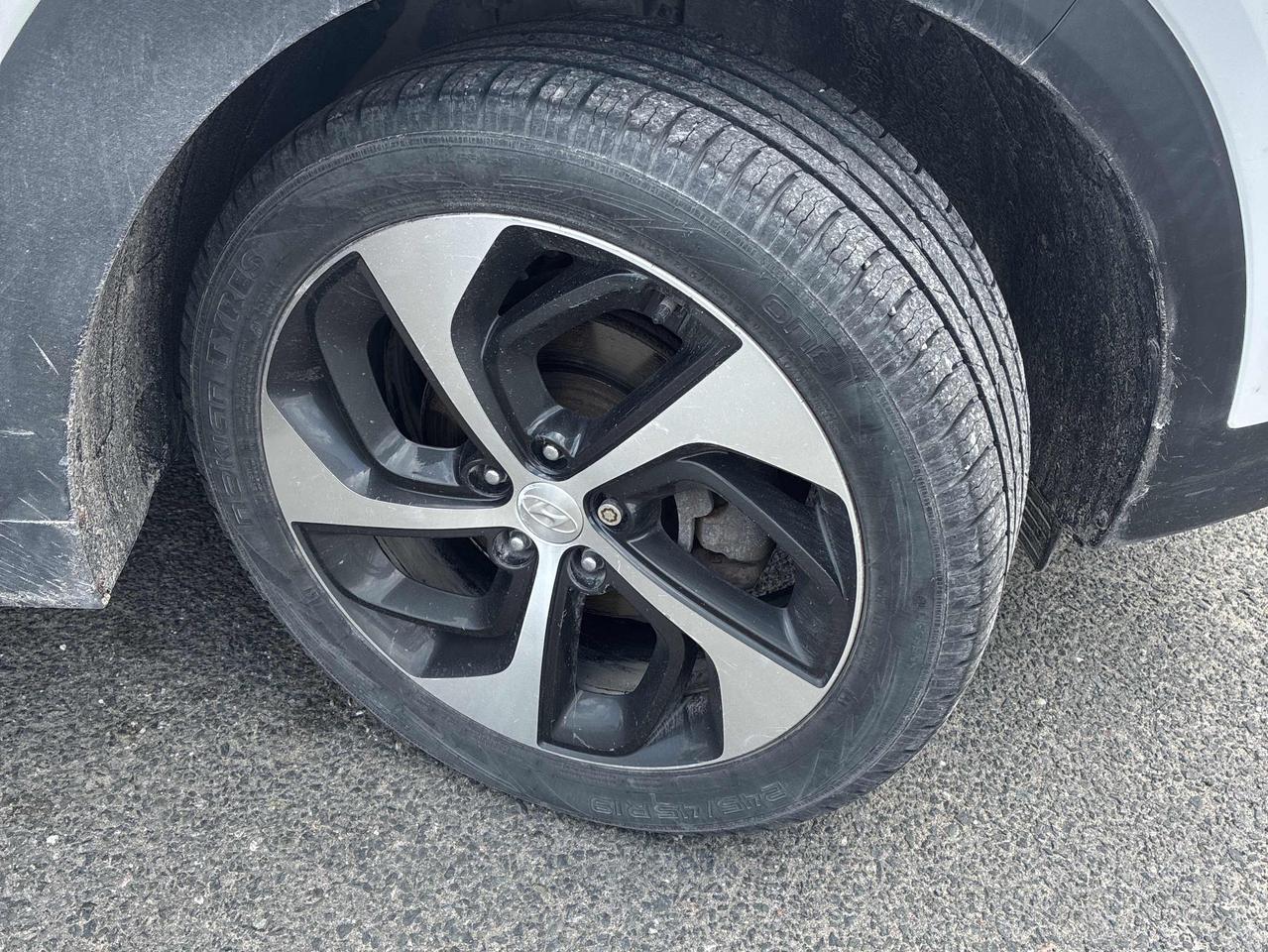 2016 Hyundai Tucson Premium | AWD | BSM | Cam | Tinted | 1 Owner Photo21