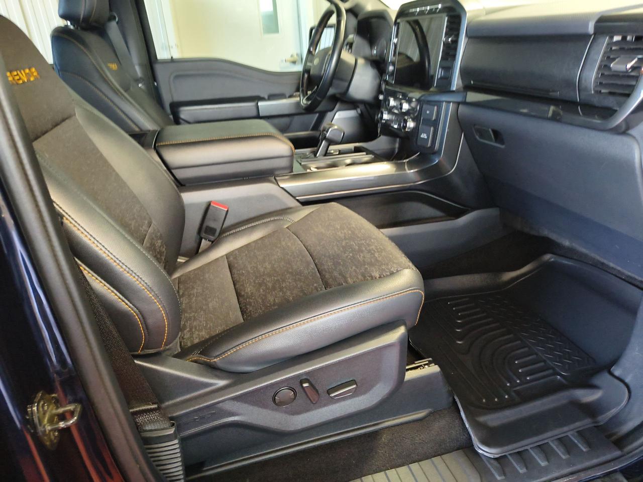 2022 Ford F-150 Tremor Photo0