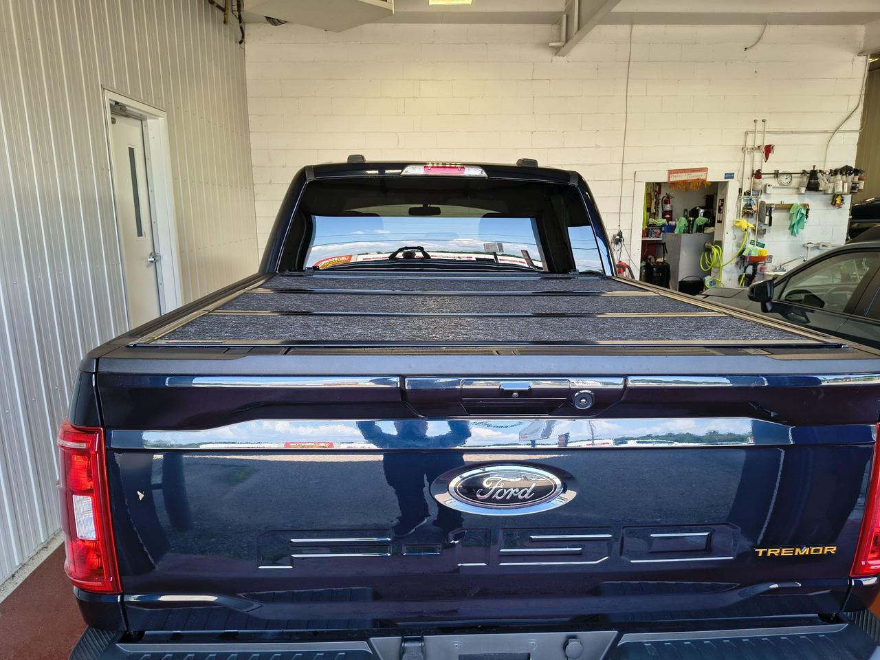2022 Ford F-150 Tremor Photo0