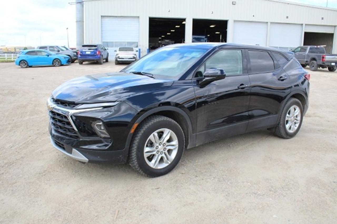 2024 Chevrolet Blazer LT AWD w/Htd cloth, BUC - Photo #1