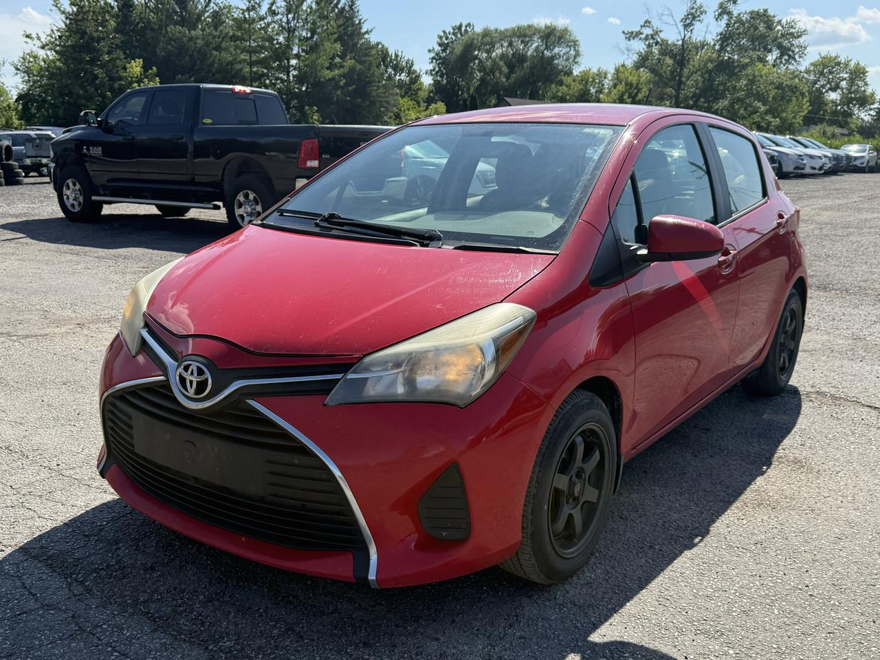 2015 Toyota Yaris LE Photo