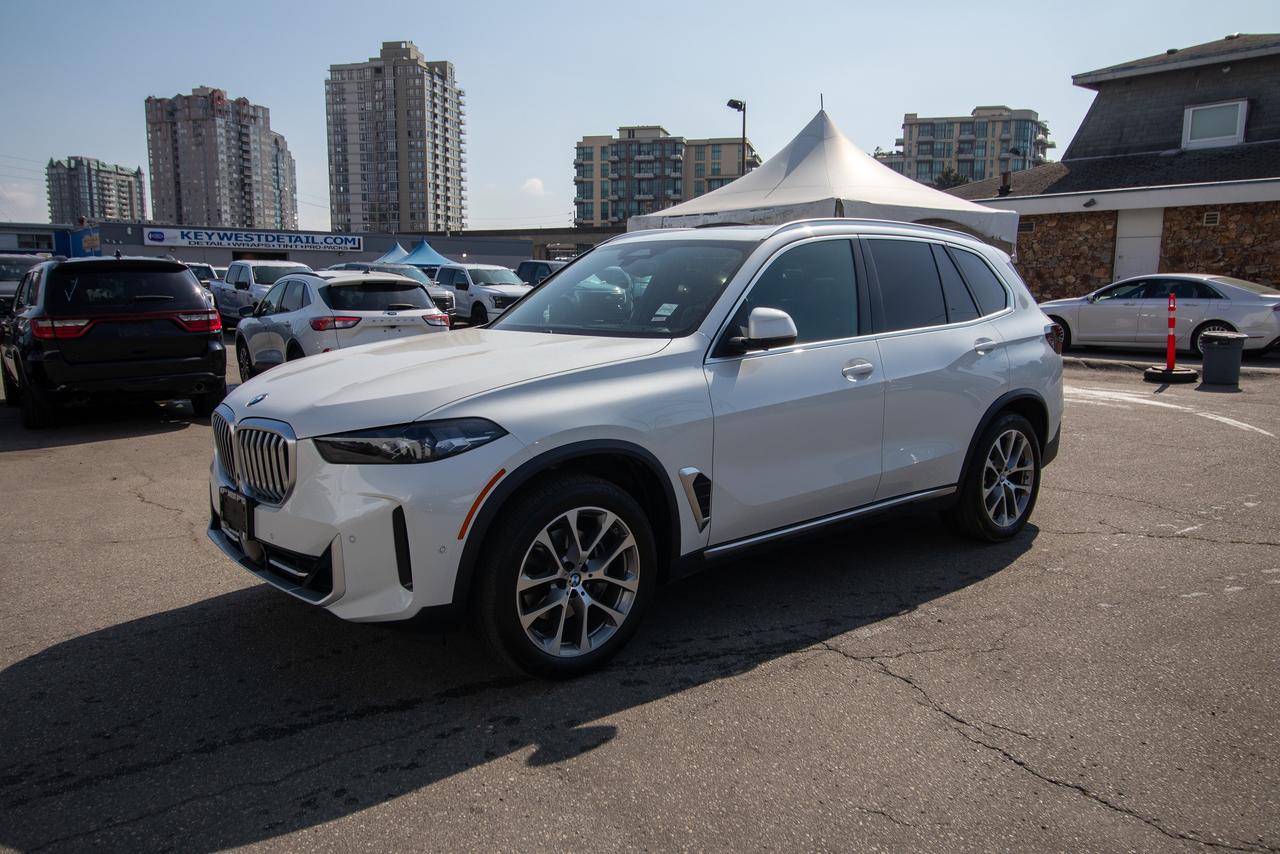 2024 BMW X5 xDrive40i Photo1
